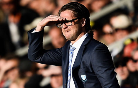 Malmö FFs tränare Rikard Norling under fredagens matchen (2-2) mot Mjällby AIF. Malmö FF är en av allsvenskans giganter i ekonomint avseende. Foto: Patric Söderström, Scanpix