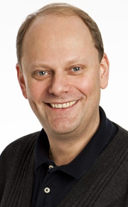 Lasse Granqvist gör ett annorlunda inhopp. Foto: Johan Ljungström/Sveriges Radio