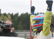 STCC drar till sig allt mera mediauppmärksamhet. Här är det STCC-segraren Tommy Rustad som jublar inför tv-kameran.